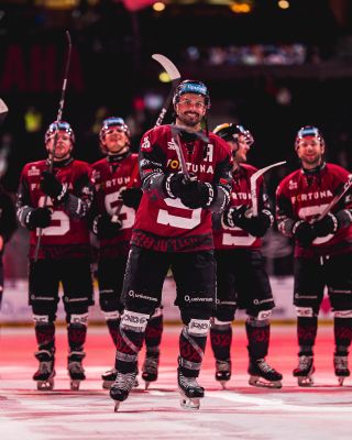 19. ročník Sparťanské krve jsme nemohli odstartovat lépe! 😍 Kovy vychytal nulu 👌🏻 a Řepa se stal hrdinou, když se prosadil...