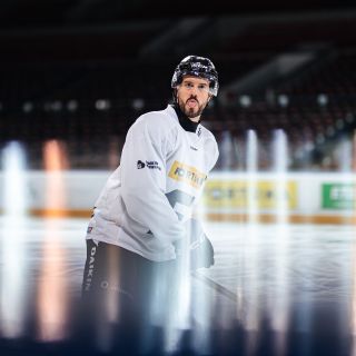 Nakoukněte zítra na náš trénink! 🩸 Darujte krev ve Sportovní hale Fortuna a podívejte se na něj z VIP prostor. Rezervujte...