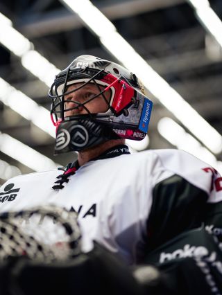 👋🏻 Hezkou neděli, sparťani! My vyrážíme do Plzně. Kdo se také chystá? ✊🏻🇷🇴