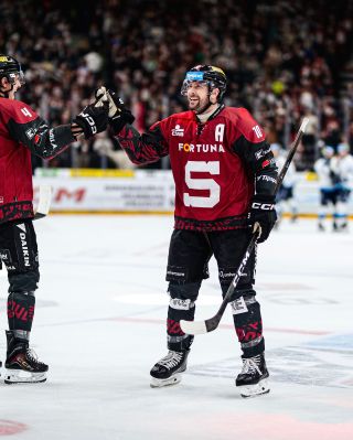 👑 @markpysyk vládne celé Evropě! V 🔝 soutěžích evropského kontinentu je nejlepší ve statistice plus/minus (+17) 👏🏻