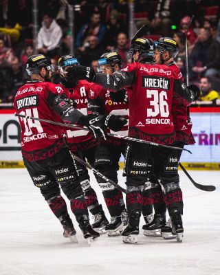 Z Třince vezeme plný počet bodů! 🤩 🎫 Vstupenky na domácí zápasy: hcsparta.cz/vstupenky