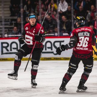 V Třinci vedeme po první třetině 2️⃣:0️⃣!