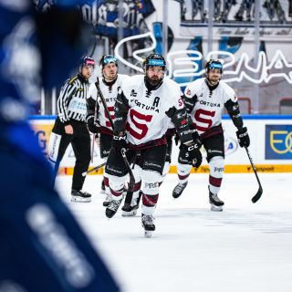 Tvrdý zápas bohužel končí bez bodového zisku. Už v neděli můžeme získat další. Konečně doma, možná před vyprodanou...
