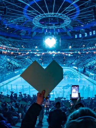 🚨 Chcete být součástí 17. ročníku projektu Sparta vzdává hold? 🎖️ Hledáme komparzisty z řad fanoušků na natáčení promo...