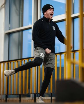 Kdo je nejlepší ve fotbálku ⚽️ kdo v kámen 🪨 nůžky ✂️ papír 📄? Hlasujte v komentářích a @filipchlapik poprosíme po utkání...